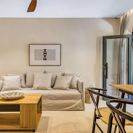 Almyra Living Aparthotel Agios Gordios (Corfu)