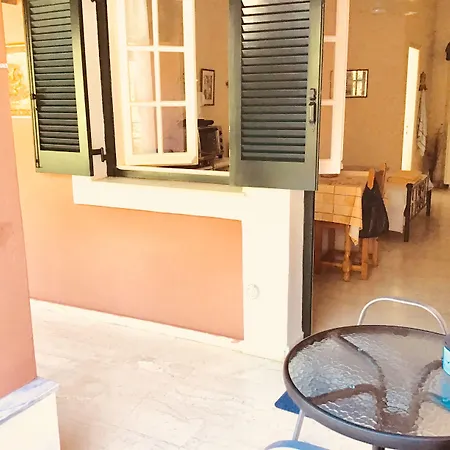 Almyra Living - Adults Only Hotel apartamentowy