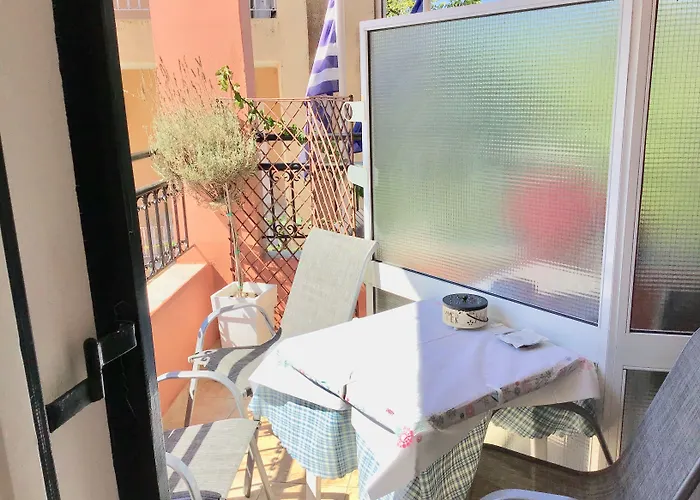 Almyra Living - Adults Only Hotel de apartamente