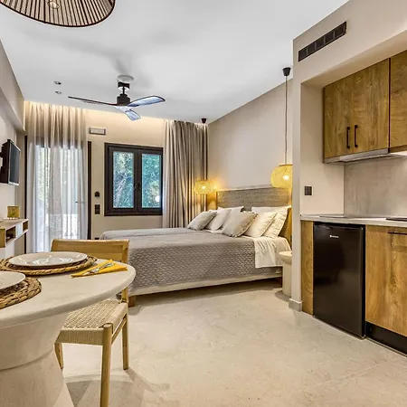 Almyra & Hotel apartamentowy 3*